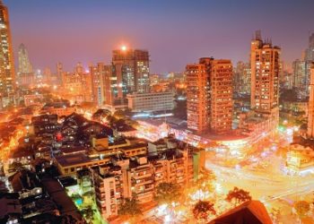 मुंबई के रेस्तरां में काम करने वाले युवाओं के लिए है यह खबर