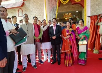 सीएम रावत व राज्यपाल ने किया उत्तराखंड भवन का लोकार्पण