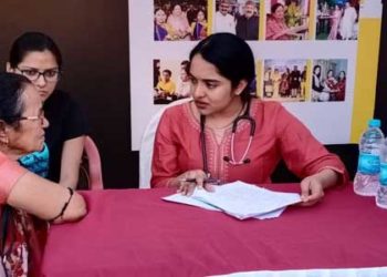 हंस फाउंडेशन ने लगाया नि:शुल्क स्वास्थ्य शिविर