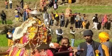 मां जगदी की जल घड़ी शोभा यात्रा में उमड़े भक्त