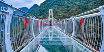 लक्ष्मणझूला पुल:  अब बनेगा कांच का पुल, डिजाइन मंजूर