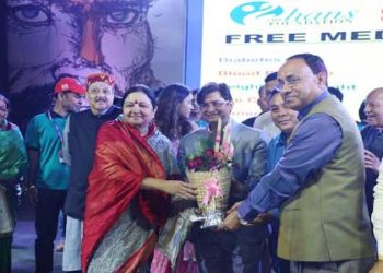 कौथिग मंच पर हुए माताश्री मंगला व भोलेजी महाराज के दिव्य दर्शन