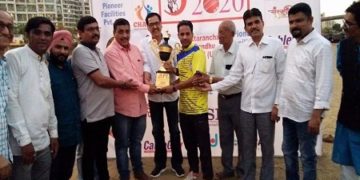 UK बॉयज नवीमुंबई ने जीती ट्राफी