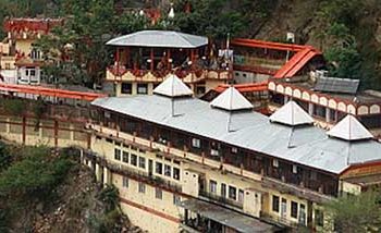 हिमाचल में बाबा बालकनाथ मंदिर बंद