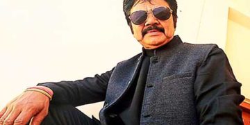 अब पुलिस तैं डंडा भैर निकालण ही पौड़ीगे