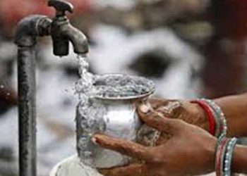 टंकी में सड़ा-गला शव, यहां पानी पीते रहे लोग !