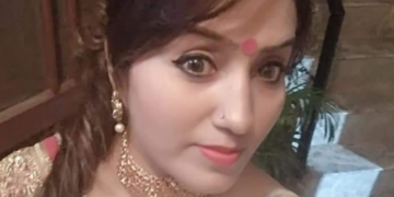 सभी को रुला के चली गई पुष्पा छोरी