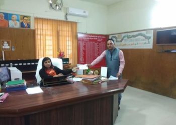 DM ने किया शिष्टाचार का उल्लंघन!