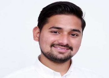 कॉलेज छात्र-छात्राओं को करें सेमेस्टर प्रोमोट