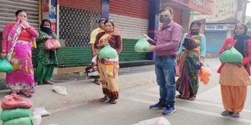 जिनके राशन कार्ड नहीं, उन्हें खाद्यान्न किट