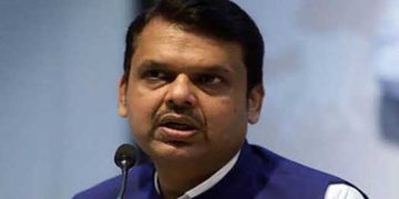 पूर्व CM देवेंद्र फडनवीस जी ने सुनी उत्तराखंडी युवाओं की गुहार