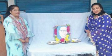 आंबेडकर जयंती पर गरीबों को बांटा भोजन