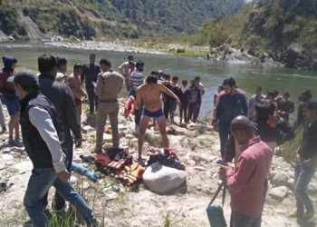 डूबने से 3 युवकों की मौत