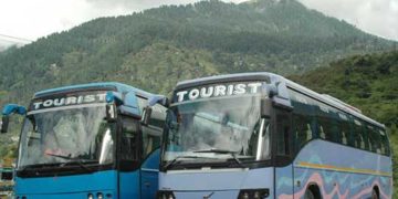 पर्यटन पर भी कोरोना की मार, लाखों की बुकिंग रद्द