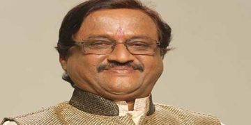 डा. राजेश्वर उनियाल ने कविता से दिखाई आशा की किरण