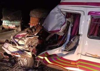 पुणे से बागेश्वर जा रही बस दुर्घनाग्रस्त