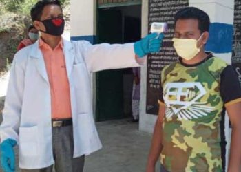 इन जिम्मेदार स्वास्थ्य कर्मियों से सुरक्षित हैं गांव