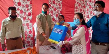 चंबा के सभी वार्डों में बंटी स्प्रे मशीन