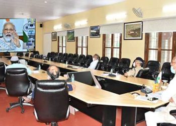 आज प्रधानमंत्री जी से मुख्यमंत्री जी की फिर हुई बात