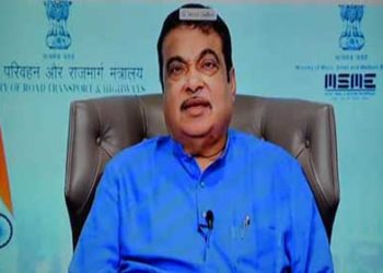 केन्द्रीय मंत्री ने कहा, इन क्षेत्रों में बनें आत्मनिर्भर