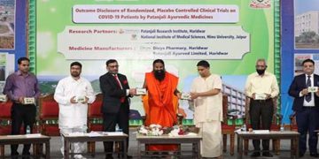 बाबा रामदेव ने लांच की कोरोनिल टैबलेट