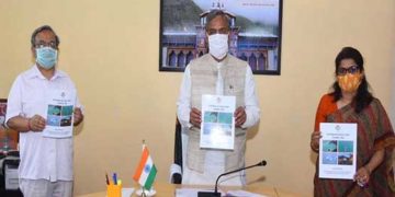 CM ने किया टिहरी की रिपोर्ट का विमोचन