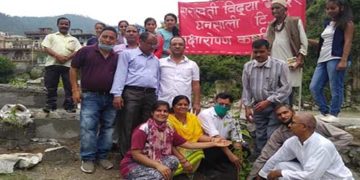 डॉ. डंगवाल के नेतृत्व में घनसाली में मना हरेला