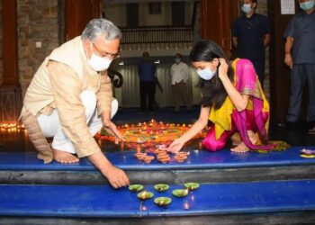 मुख्यमंत्री आवास पर  मना दीपोत्सव