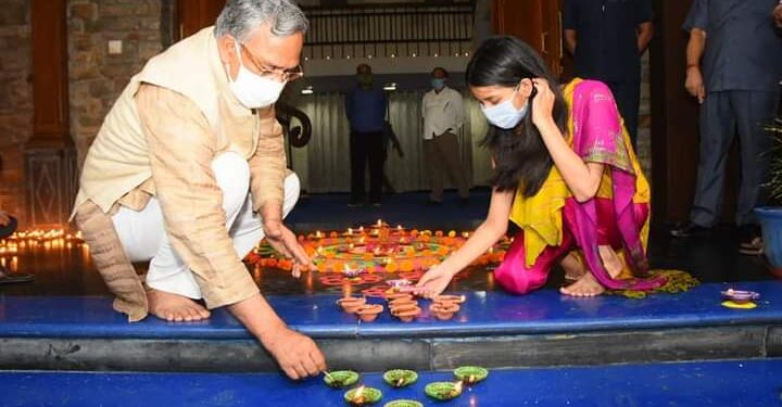 मुख्यमंत्री आवास पर  मना दीपोत्सव