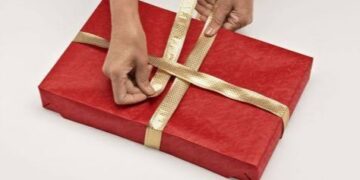 गढ़वाली कवयित्रियों के पहले वृहद कविता संग्रह “आखर” का लोकार्पण शीघ्र