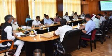 CM ने की निर्माणाधीन ऑल वेदर रोड की समीक्षा