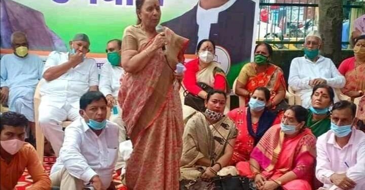 लचर स्वास्थ व्यवस्था के खिलाफ नेता प्रतिपक्ष ने भरी हुंकार