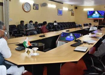 गरीबों तक पहुंचे जन औषधि : मुख्यमंत्री