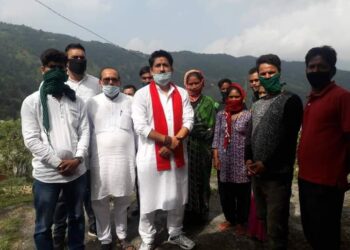 गैरसैंण के सुदूर गांव में पहुंची उक्रांद यात्रा