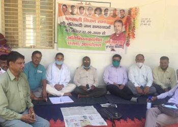 जब तक बात नहीं, तब तक आंदोलन जारी रहेगा