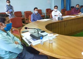 मांग के अनुरूप तैयार करें कौशल विकास योजना : DM