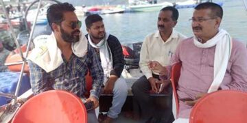 किशोर उपाध्याय ने सुनी बोट व्यवसायियों की समस्याएं