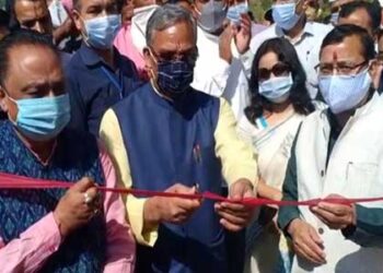 मुख्यमंत्री ने किया सोलर प्लांट का लोकार्पण