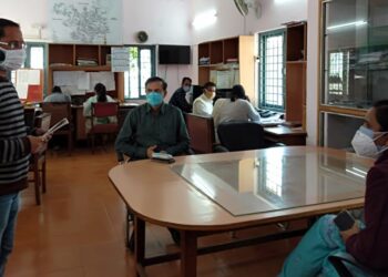 कोविड कन्ट्रोल रूम नम्बर पर प्राप्त होने वाली शिकायतों के त्वरित गति से निस्तारण के निर्देश