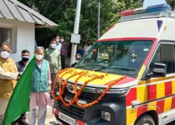 108 के बेड़े में 132 नई एम्बुलेंस शामिल