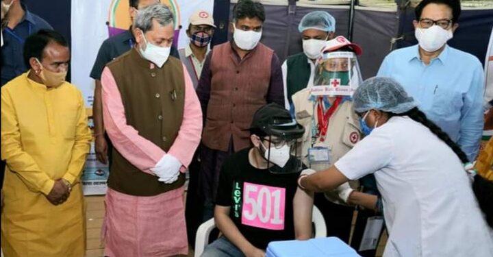 मुख्यमंत्री ने किया 18 से 44 वर्ष के लोगों के टीकाकरण अभियान का विधिवत शुभारंभ