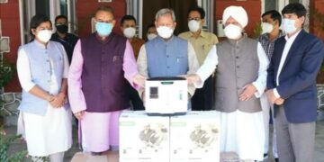 संत निरंकारी मंडल देहरादून ने दिए 40 ऑक्सीजन कंसेंट्रेटर्स