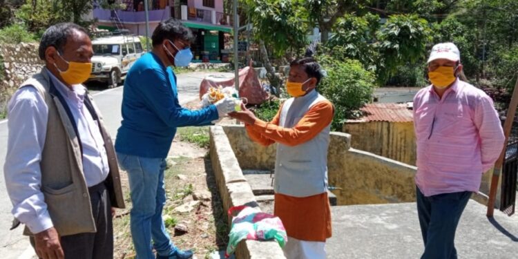 विधायक जी से क्षेत्र में स्वास्थ्य सुविधाओं को बढ़ाने की उम्मीद