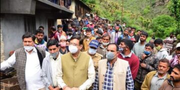 कांग्रेस अध्यक्ष प्रीतम सिंह ने किया आपदा प्रभावित क्षेत्र का दौरा