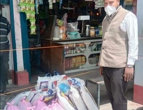 काफल फाउंडेशन मुंबई ने भेजी निराश्रित परिवारों को मदद