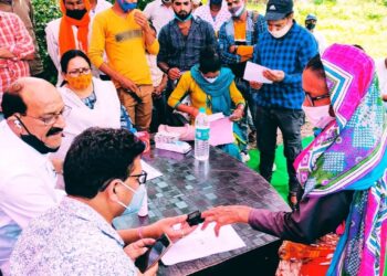 जनप्रतिनिधियों का कार्य है सेवा करनाः सुबोध उनियाल