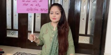 NHM कर्मचारियों की मांगों के समर्थन सुश्री लक्ष्मी राणा ने दिया सांकेतिक धरना