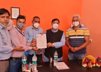 होमियोपैथी एशोसिएशन ने राज्यसभा सांसद नरेश बंसल को दिया ज्ञापन