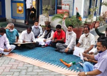 मोदी सरकार हर मोर्चे पर विफल: धनीलाल शाह