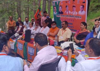 हुलानाखाल मण्डल की बैठक में कार्यकर्ताओं ने लिया ‘अबकी बार 60 के पार’ का संकल्प